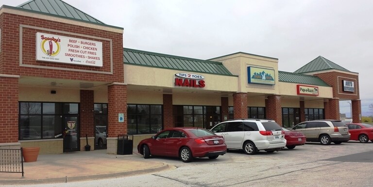 More Photos Of 352-362 N Randall Rd, North Aurora Restaurant For Lease