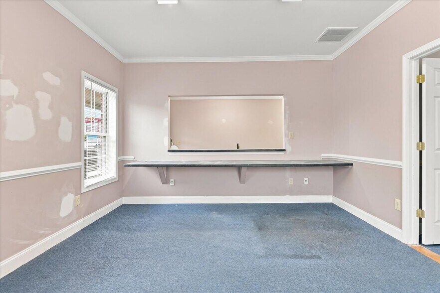 More Photos Of 1563 Jefferson Hwy, Fishersville Office For Lease