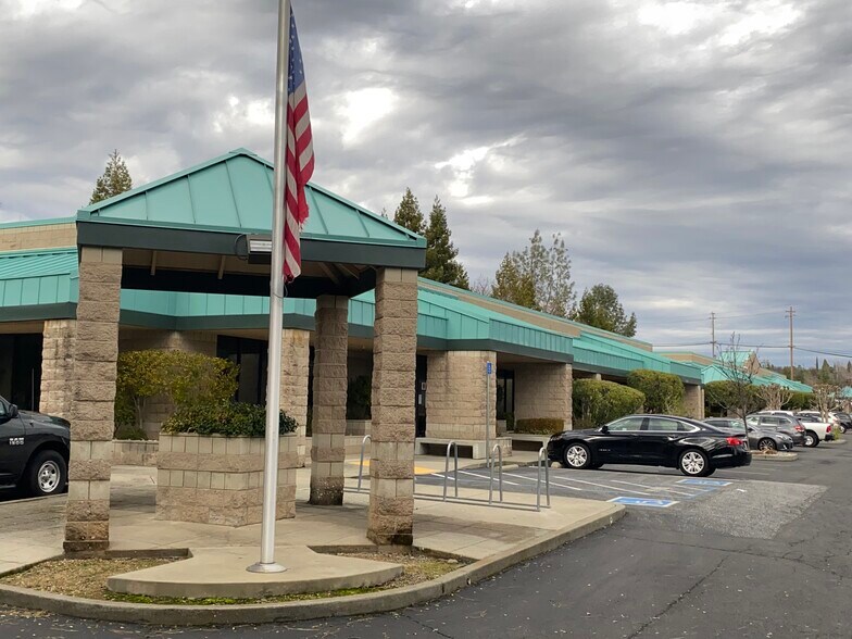 More Photos Of 1915-1919 Grass Valley Hwy, Auburn Office For Lease