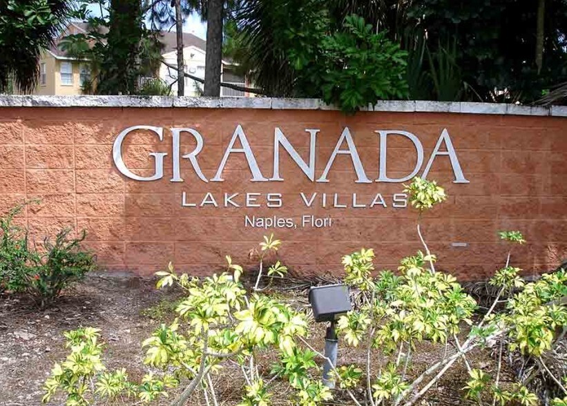 More Photos Of 132 Santa Clara Dr, Naples Apartments For Sale