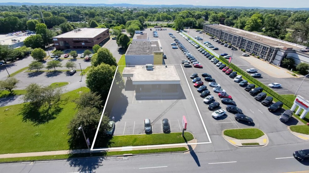Primary Photo Of 102 Baughmans Ln, Frederick General Retail For Sale