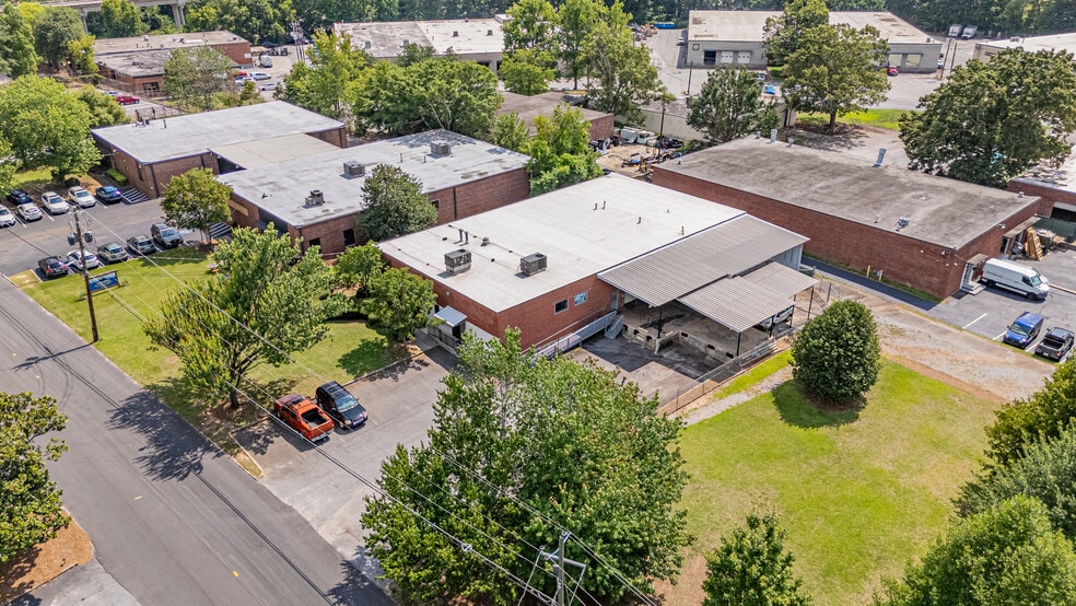Primary Photo Of 218 Laredo Dr, Decatur Warehouse For Sale