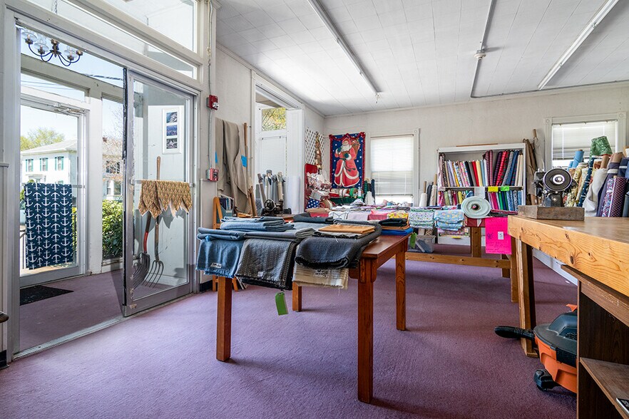 More Photos Of 1081 Main St, Hopkinton Freestanding For Sale