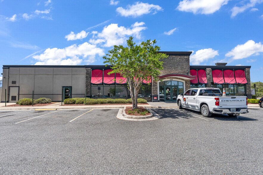 More Photos Of 1022 Hospitality Ln, Jacksonville Restaurant For Sale