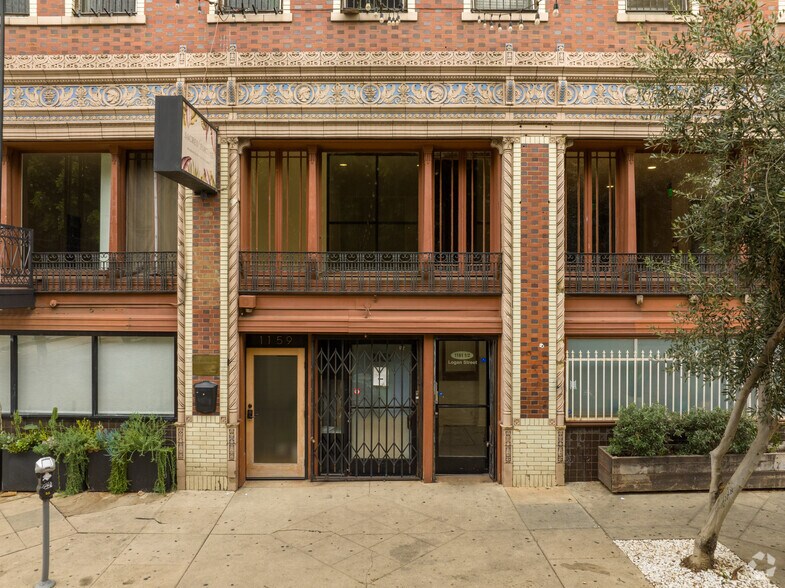 More Photos Of 1706 W Sunset Blvd, Los Angeles Apartments For Lease