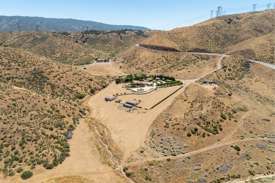 More Photos Of 5801 Hacienda Ranch Rd, Palmdale Specialty For Sale