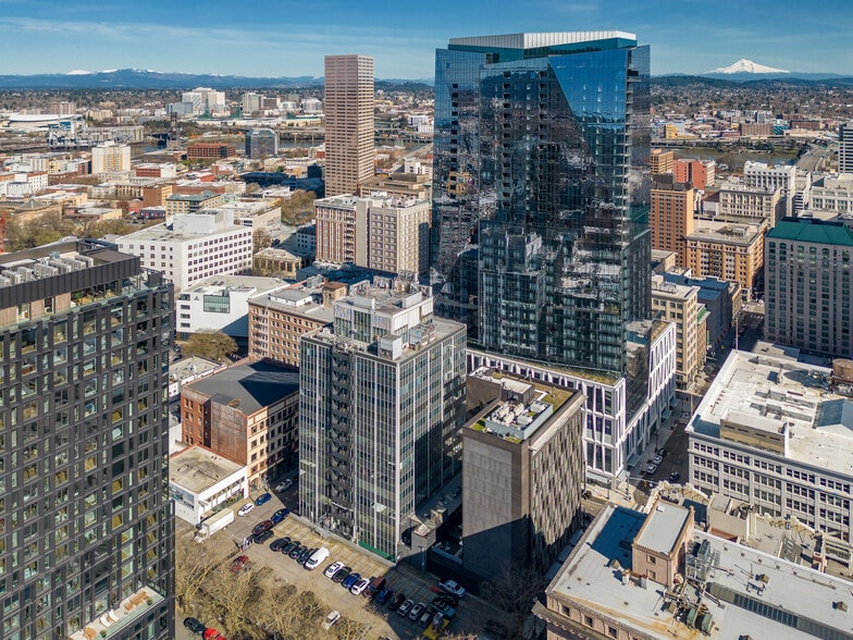 More Photos Of 511 SW Tenth Ave, Portland Medical For Lease
