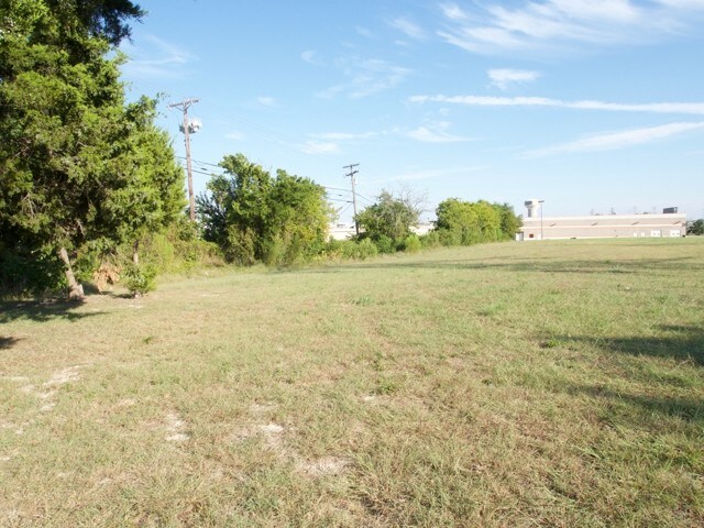 More Photos Of 5801 W Waco Dr, Waco Land For Sale