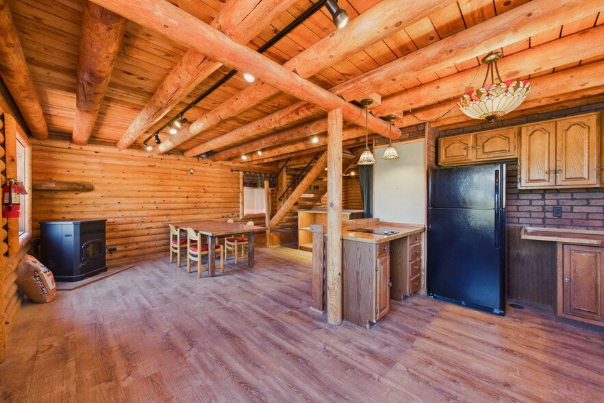 More Photos Of 949 Highway 82, Mountain Park Storefront Retail Residential For Sale