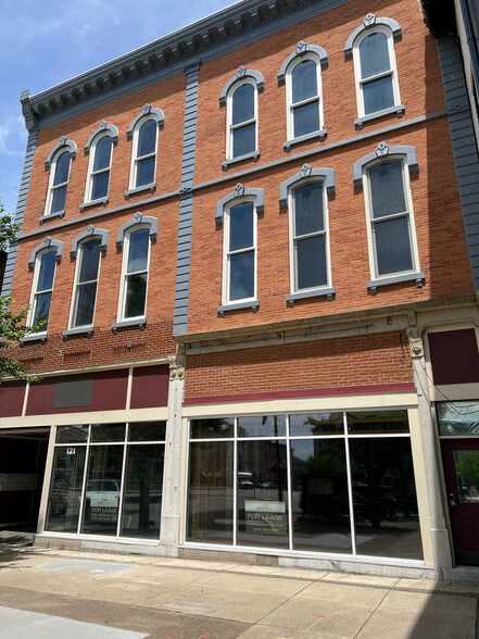 Primary Photo Of 121 NE Public Sq, Troy Storefront Retail Office For Lease