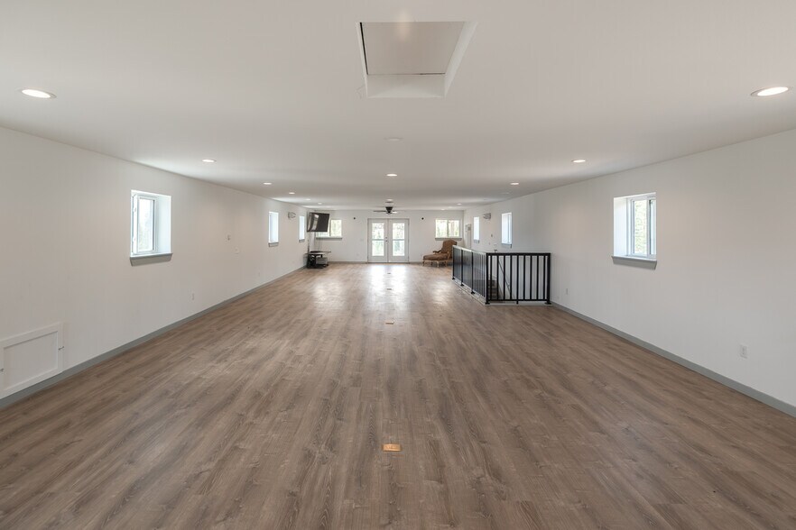 More Photos Of 450 County 424 rd, Grand Lake Flex For Sale