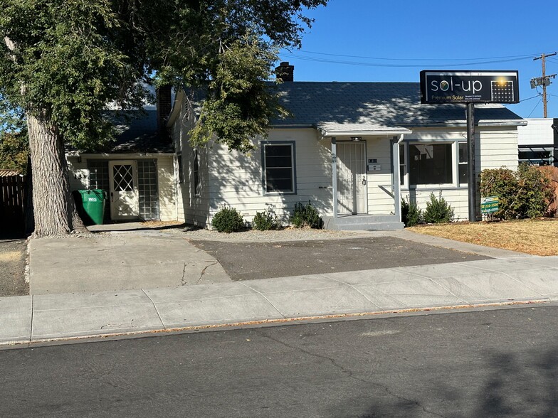 Primary Photo Of 131 E Pueblo St, Reno Office For Sale