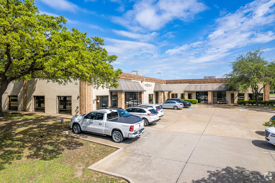 Primary Photo Of 4215 N Beltwood Pky, Dallas Medical For Lease