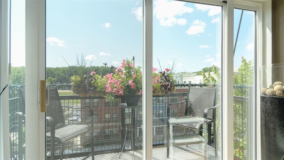 More Photos Of 110 E 1st St, Chaska Apartments For Lease