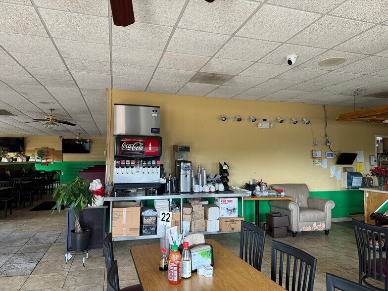 More Photos Of 315 N Bell Blvd, Cedar Park Restaurant For Lease