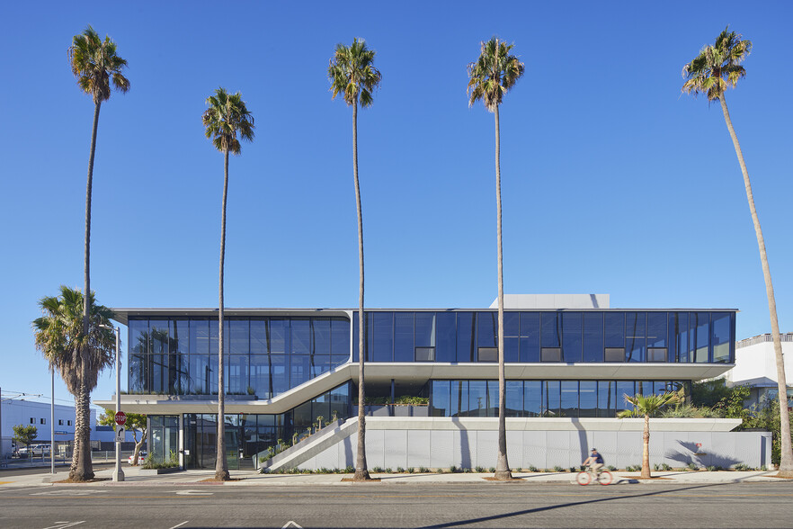 Primary Photo Of 1221 Colorado Ave, Santa Monica Loft Creative Space For Sale