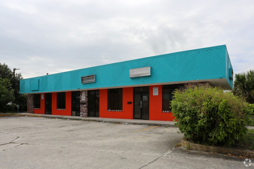 More Photos Of 1410-1412 N 25th St, Fort Pierce Storefront Retail Office For Lease