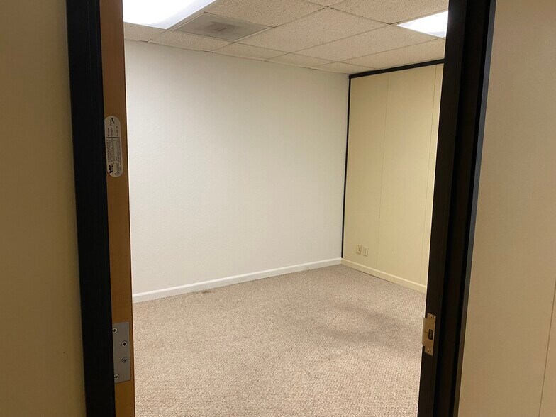 More Photos Of 1350 Dell Ave, Campbell Office For Lease