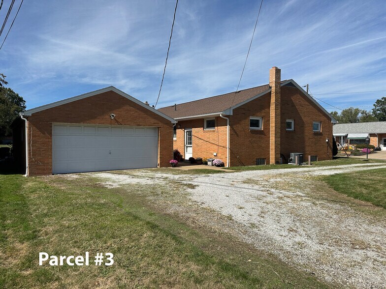 More Photos Of 1543 Clearbrook Rd NW, Massillon Apartments For Sale