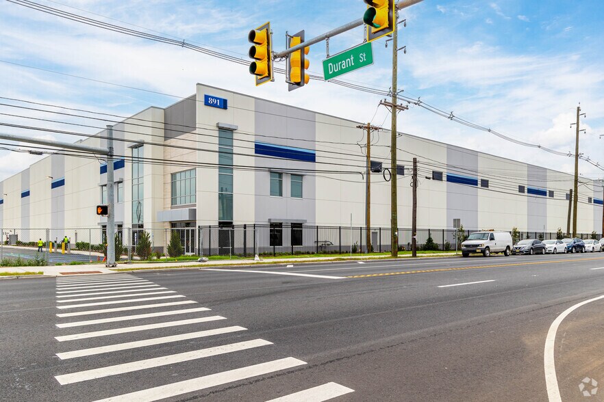 More Photos Of 925 Newark Ave, Elizabeth Unknown For Lease