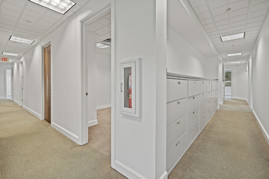 More Photos Of 1735 W Hibiscus Blvd, Melbourne Medical For Lease