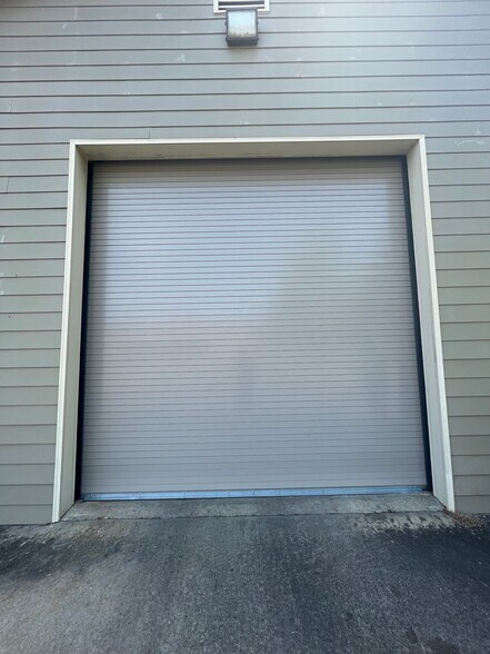 More Photos Of 2621 Hamilton Rd, Columbus Restaurant For Sale