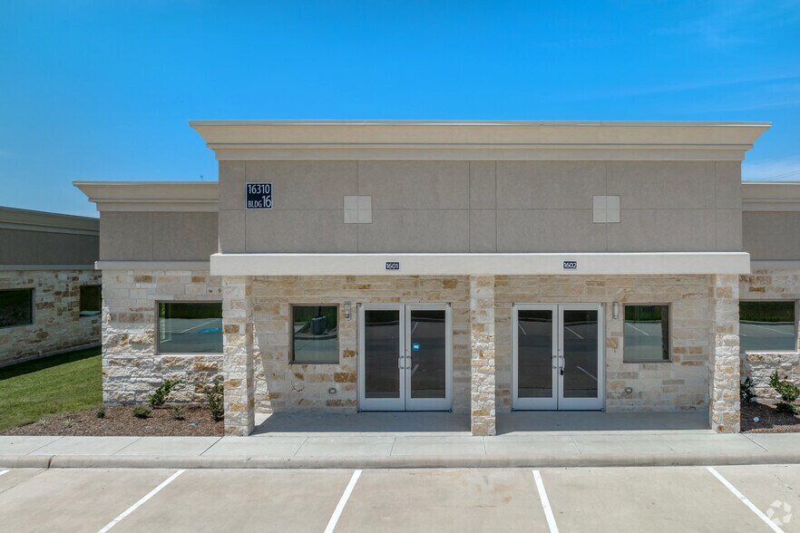 More Photos Of 16300 State Highway 249, Houston Unknown For Lease