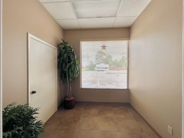 More Photos Of 3512 Avenue I, Rosenberg Office For Lease