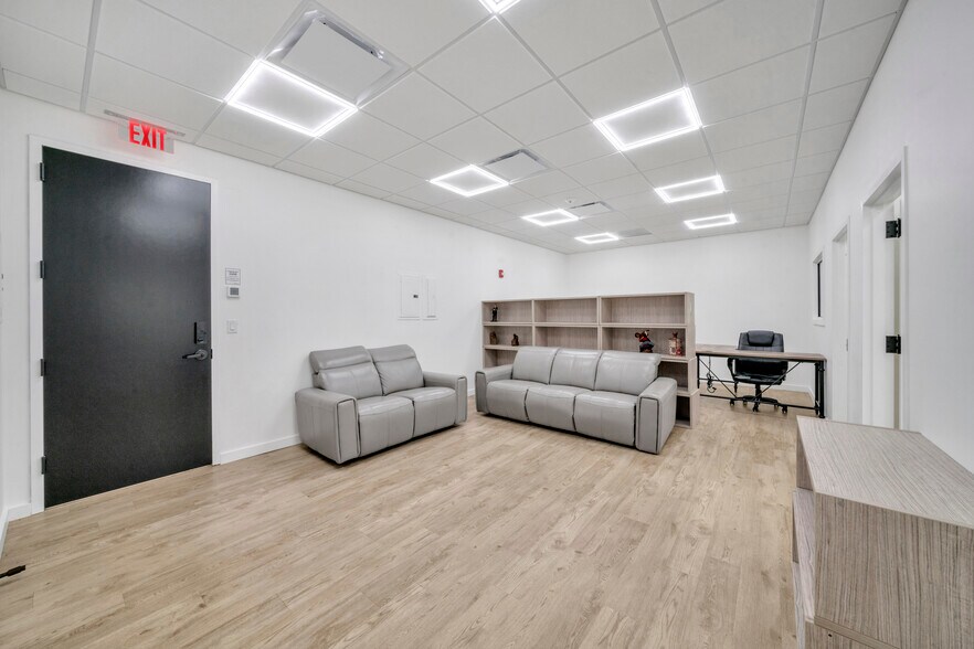 More Photos Of 72 Summit Ave, Montvale Office Residential For Lease