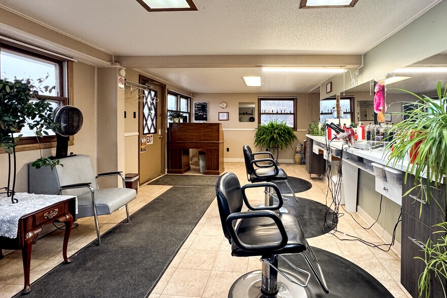 More Photos Of 804 State Road 23 73, Princeton Office For Sale