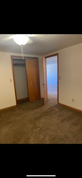 More Photos Of 709A Division St, Parkersburg Freestanding For Sale