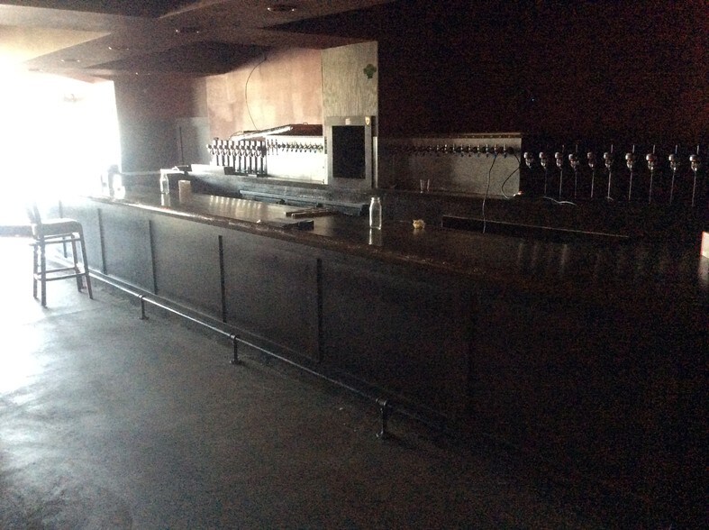 More Photos Of 5636 US Route 60, Huntington Unknown For Lease