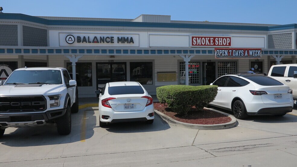 More Photos Of 1128-1164 Huntington Dr, Duarte Freestanding For Sale