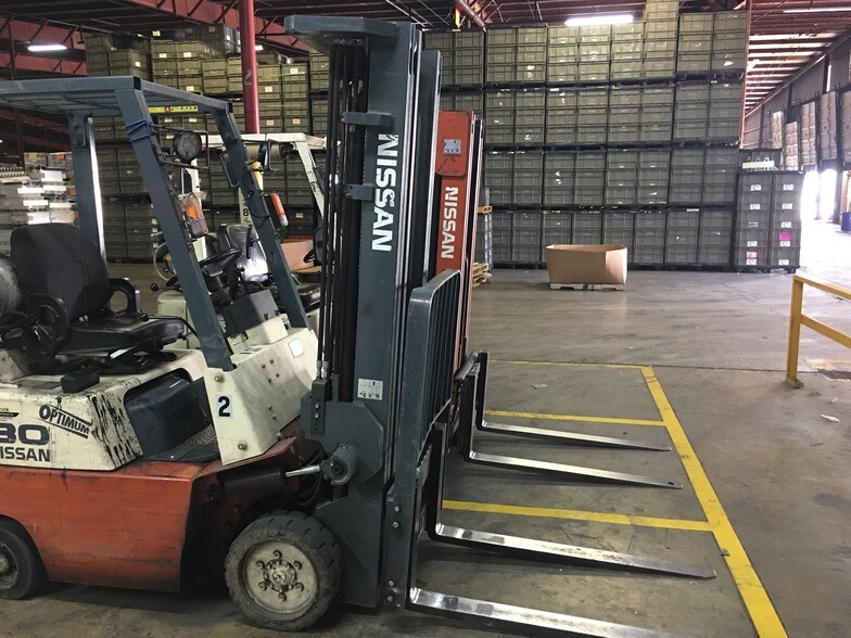 More Photos Of 710 Campbell Dr, Greeneville Warehouse For Lease