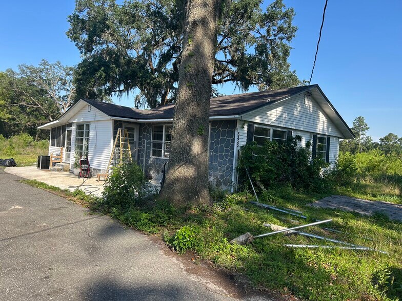 Primary Photo Of 5359 Pickettville Rd, Jacksonville Office For Lease