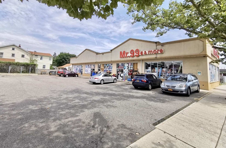 Primary Photo Of 447 Jerusalem Ave, Uniondale Freestanding For Sale