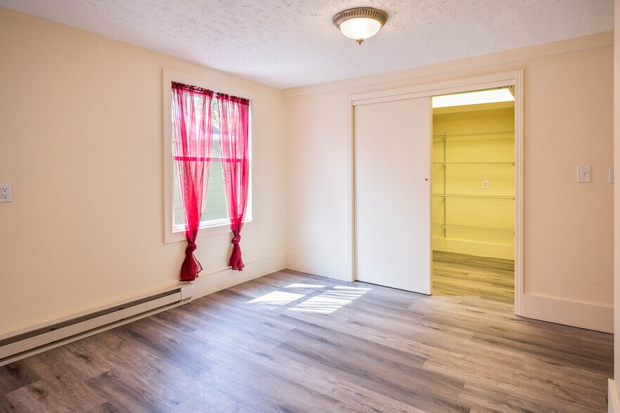 More Photos Of 128 Empire Blvd, Rochester Office Residential For Sale