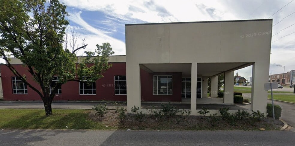 More Photos Of 1575 Montgomery Hwy, Vestavia Hills Medical For Lease