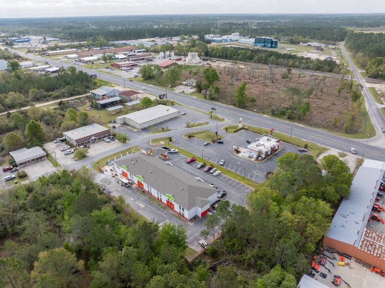 More Photos Of 53 Heritage St, Baxley Hotel For Sale