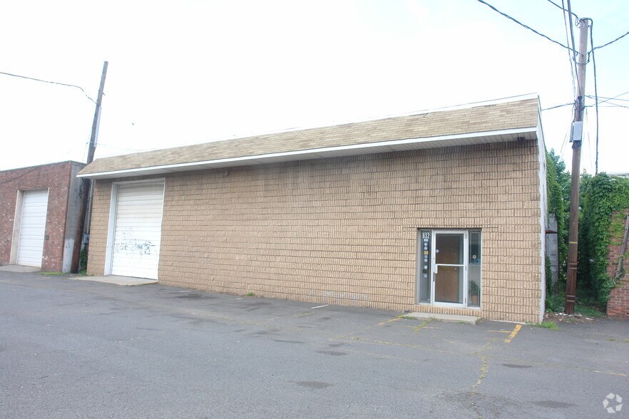 More Photos Of , Roselle Unknown For Sale