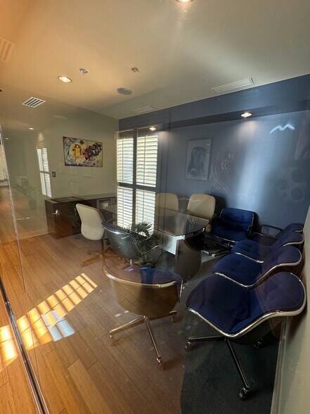 More Photos Of 3085 Fountainside Dr, Germantown Medical For Sale