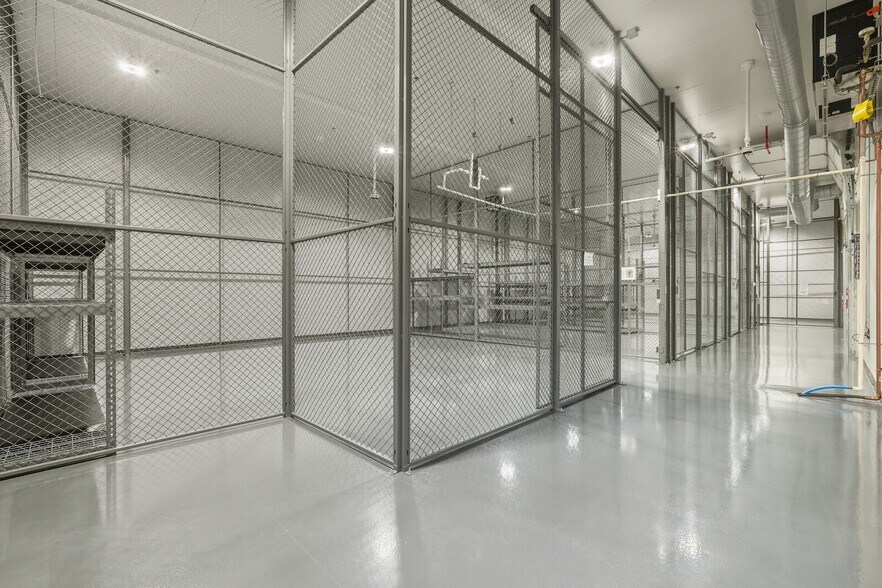 More Photos Of 1466 Curran Hwy, North Adams Manufacturing For Lease