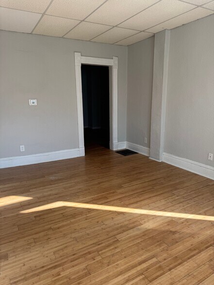 More Photos Of 1137 26th St, Des Moines Apartments For Sale