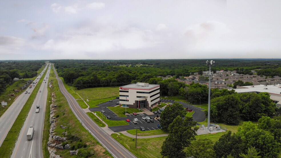 More Photos Of 1801 W Norton Rd, Springfield Office For Sale