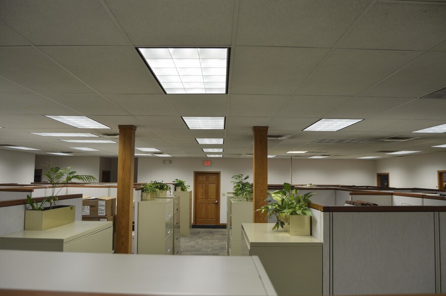 More Photos Of 9600 Main St, Clarence Medical For Sale