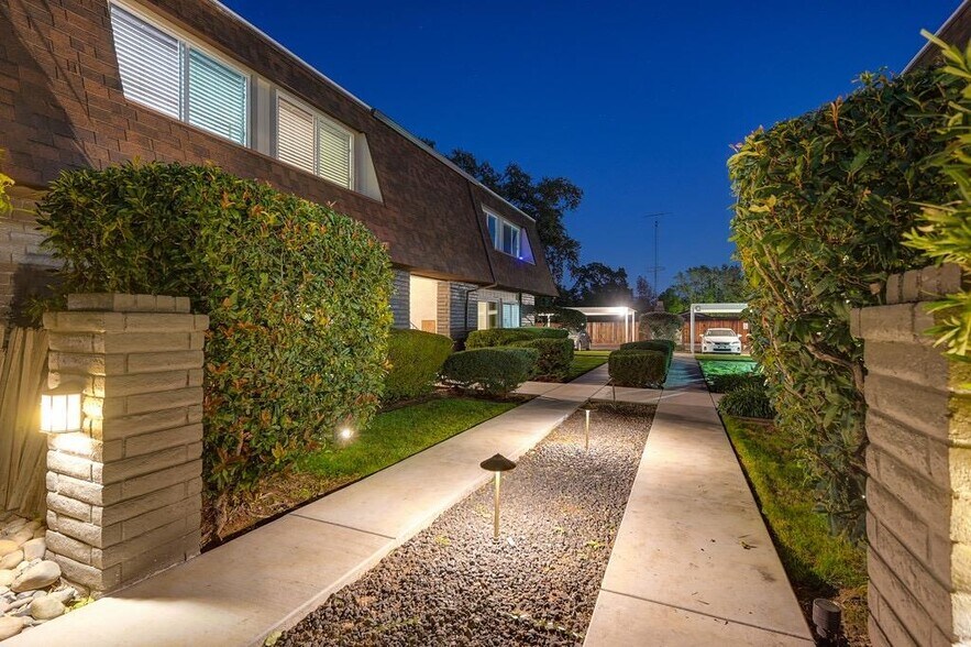 More Photos Of 5364 Garfield Ave, Sacramento Apartments For Sale