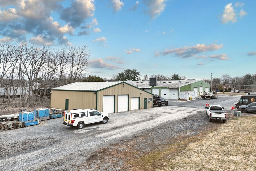 More Photos Of 978 Old Harrisburg Rd, Gettysburg Warehouse For Sale