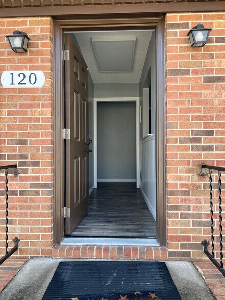 More Photos Of 110 Liberty Ln, Indian Trail Flex For Sale