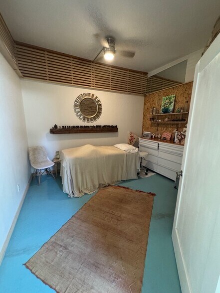 More Photos Of 439-445 W El Roblar Dr, Ojai Storefront For Sale