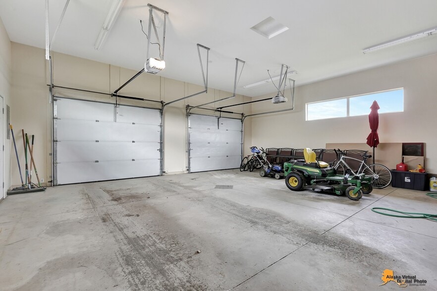 More Photos Of 1075 S Inner Springer Loop, Palmer Industrial For Sale